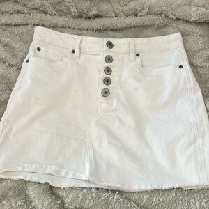 Cute white jean skirt never worn size 29 frayed bottom